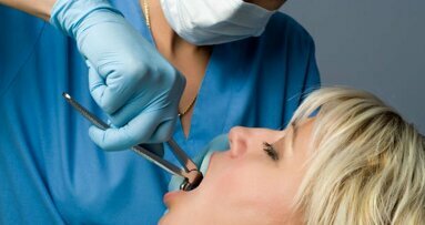 安全で効果的な手技を提供する「抜歯アカデミー」