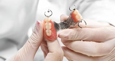 马研究人员正在寻求抑制牙科患者呕吐反应的有效手段