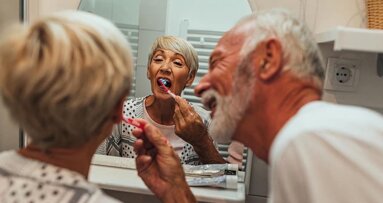 La importancia de la salud bucal para el adulto mayor