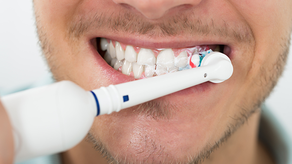 Forscher tüfteln an intelligenter Zahnbürste