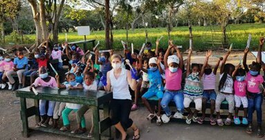 10 Jahre Bella Risa: Zahnfee erneut in der Karibik im Einsatz