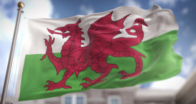 Ten thousand NHS places announced for Wales