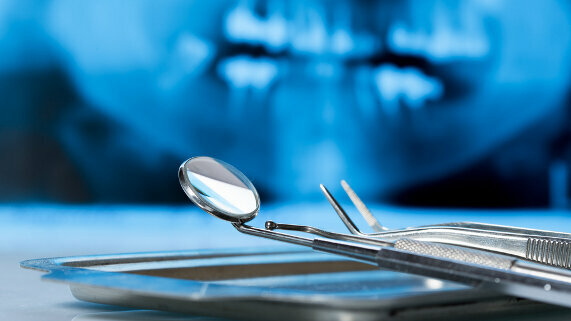 Prise en charge de patiens de centres dentaires low-costs : recommandations de l’ONCD